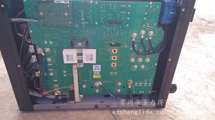 105小(xiǎo)電(diàn)源