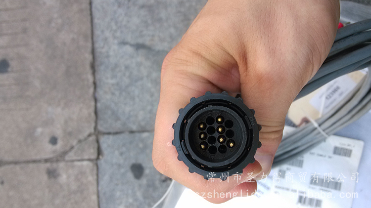 105小(xiǎo)電(diàn)源